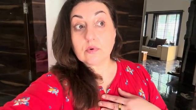 Привет я Индия КАЖДОЕ УТРО МО СКАНДАЛОМ ДОШЛО И ДО УГРОЗ НО Я НЕ ОТСТУПЛЮ ЕДА ЭТО КУЛЬТ ДЛЯ ИНДИЙЦЕВ смотреть онлайн