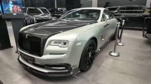 Шоурум эксклюзивных автомобилей тюнинг-ателье «Mansory» 2026 Дубай.