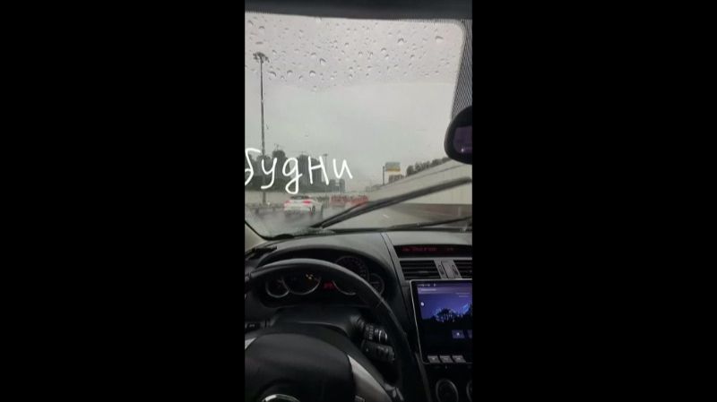 Девушка-сантехник показала, сколько можно заработать за один день