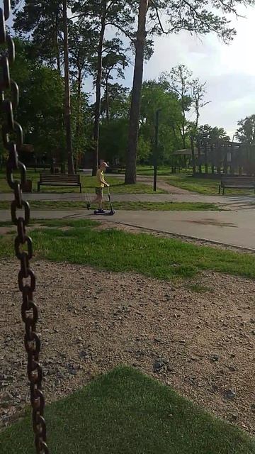 ПАРК НАШЕГО ГОРОДКА 🌳 смотреть онлайн