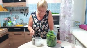 Разбираюсь с урожаем.