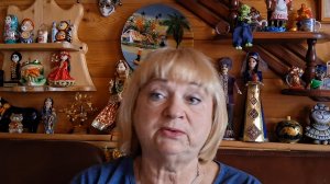 А назовите мне хоть одну достойную фабрику у нас, в вещах которой...будет красиво и комфортно...