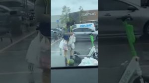 🔴USA*. Зато он отказался от кредитного рабства и не платит за кредит на авто.😁🔴
