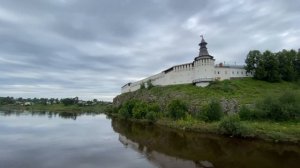 Верхотурье.  Река Тура и Верхотурский кремль