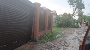 ПОСЛЕДСТВИЯ УРАГАНА В РОСТОВЕ НА ДОНУ НА ДАЧЕ 25 ИЮЛЯ