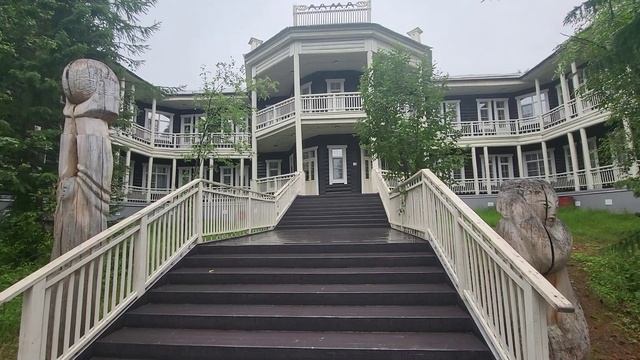 Лама-Отель и мемориал на озере Лама. Lama Hotel and Memorial on Lake Lama смотреть онлайн