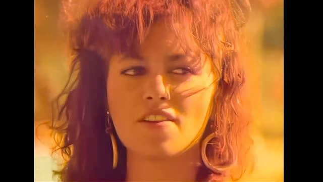 The Bangles - Manic Monday (1986)
