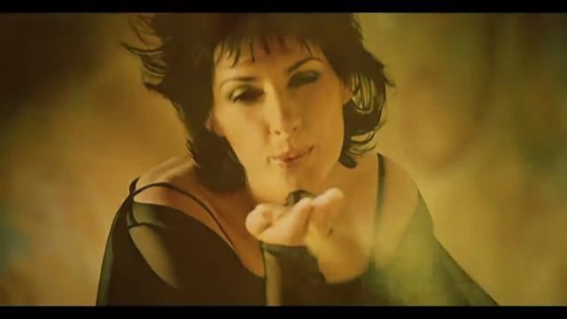 Enya - Only Time (Official 4K Music Video) смотреть онлайн
