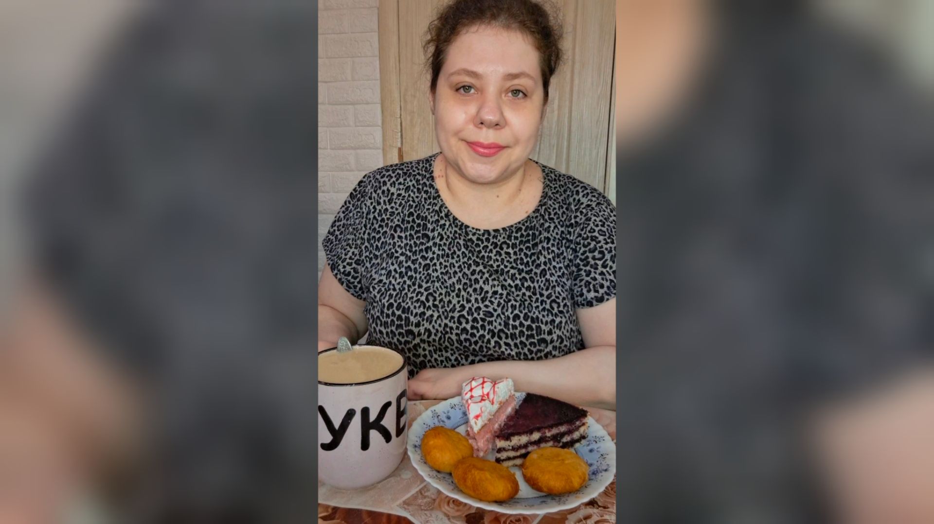 Мукбанг Чай и Тортики/Стоит ли позволять всё детям смотреть онлайн