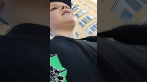 гуляем с другом на улице кто хочет может с нами если что мы живём в Надыме