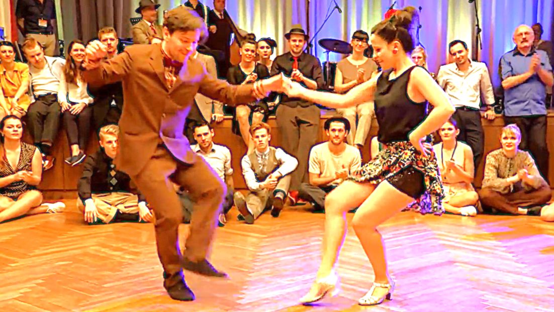 RTSF 2016 - Lindy Hop Performance - Lucia & Ludwig. #Танцы смотреть онлайн