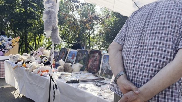 Торговые ряды на берегу Волги. смотреть онлайн