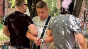 В Днепре мужик активировал более 1000 терминалов Starlink для российских военных.