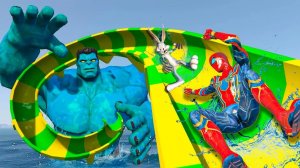 Тест физики скольжения гигантской модели Человека-паука в GTA 5