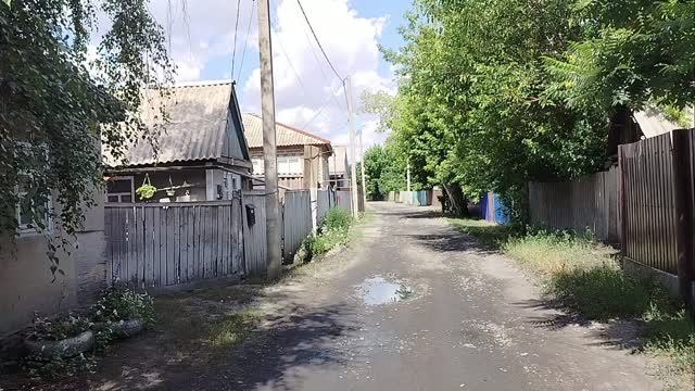 Деревенские будни разбавляет приезд внучки.