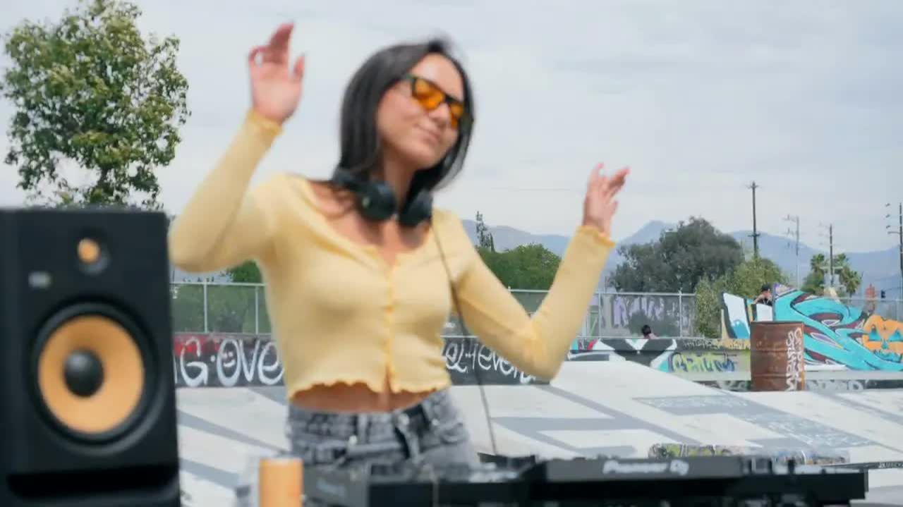 Leisan | Live @ Sheldon Skate Park, California     Deep House  Live Dj Mix