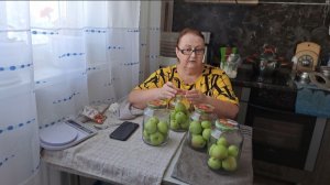 Заготовки на зиму.  Компот из зелёных недозрелых яблок.