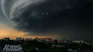 🌊 Ещё кадры урагана века, который нанёс значительный ущерб Ростову. Как выглядела стихия в ЖК «Пол