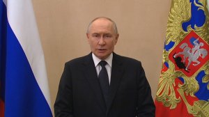Путин поздравил ВМФ России: Морская ядерная триада набирает мощь