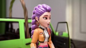 РУМИ_МИРА_И_ЗОИ_СТАЛИ_ИГРУШКАМИ_K-Pop_Охотницы_на_Демонов_Huntrix_Мультик 01