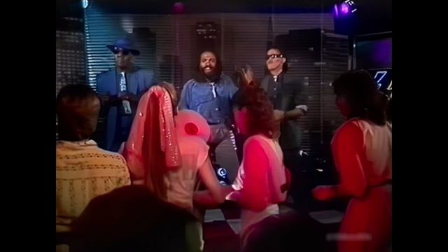 Bad Boys Blue - Youre a Woman смотреть онлайн