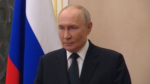 Владимир Путин поздравил моряков России с Днем Военно‑Морского Флота