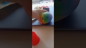1000011921.mp4 угадываем где заяц или шарик Интересно кто лучше в мультканале 90 лет Союзмультфильм