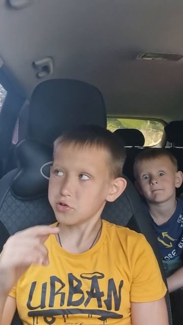распаковка в машине