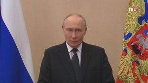 Владимир Путин поздравил россиян с Днем ВМФ