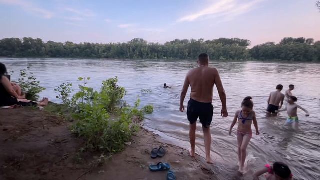 Большая вода, затопленный пляж, река Уфа, лето 2026 смотреть онлайн