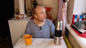 Завтрак с котями. Состояние: чуть не забыл поесть. Мукбанг. Обжор. Еда на камеру. Диета. Шизофрения.