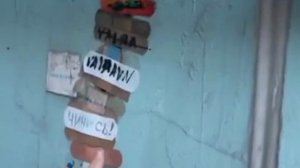😁 На Покровке люди «лечат» дом пластырями

Надеюсь, поправится