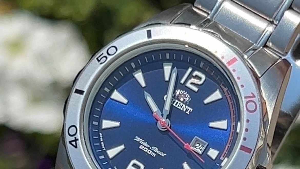 Женские наручные японские часы Orient FSZ3V002D0