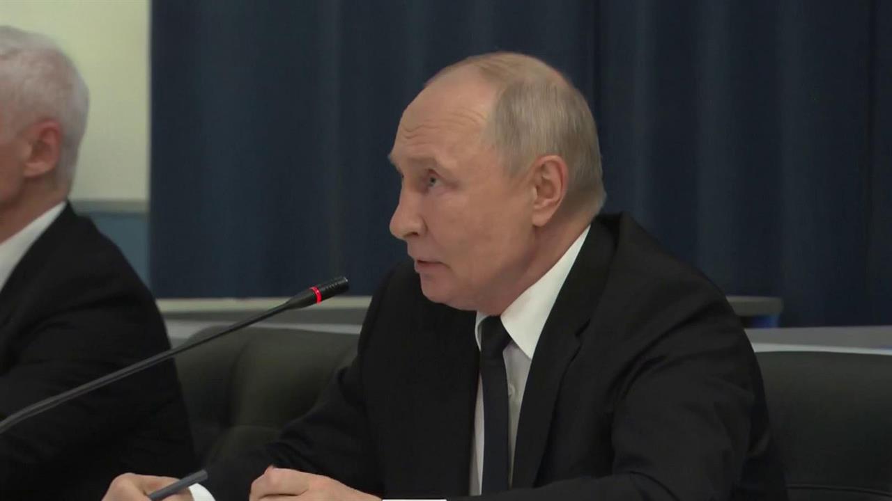 О безопасности Калининградской области говорил президент в своем выступлении в День ВМФ. смотреть онлайн