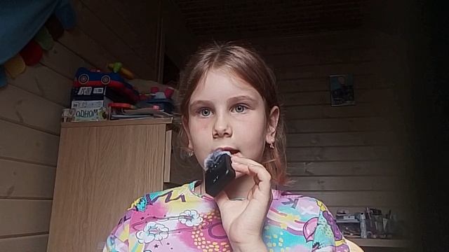 видео с Алисой