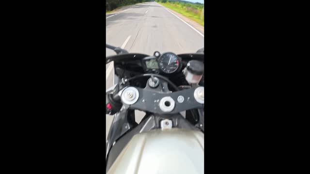 Yamaha YZF-R1 2003, 25 400 км, AUCNET 3 смотреть онлайн
