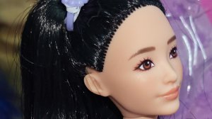 Милая азиаточка, подросток, кукла с черными волосами и щенком Barbie Friends
