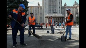 Путин подписал закон, обязывающий мигрантов содержать себя и членов семьи.