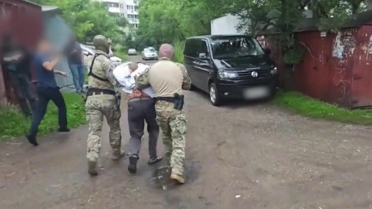 Сотрудники ФСБ разоблачили шпиона, работавшего на разведку Новой Зеландии. смотреть онлайн