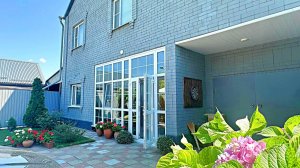 Двухэтажный дом 250кв.м 4 сотки 5 комнат евроремонт гараж подвал. Краснодарский край, город Армавир.