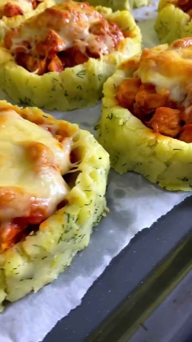 🥔 Картофельные гнезда с курицей. смотреть онлайн