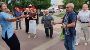 Июль. Городской мужичок...