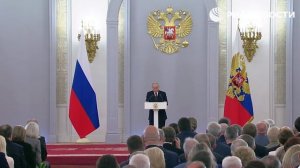 Россия достойно проходит нынешний исторический этап, заявил Путин.
Страна удерживает четвертое место