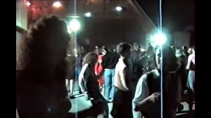 ''Тук-тук'' - в стиле 90-х