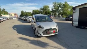TOYOTA SIENTA