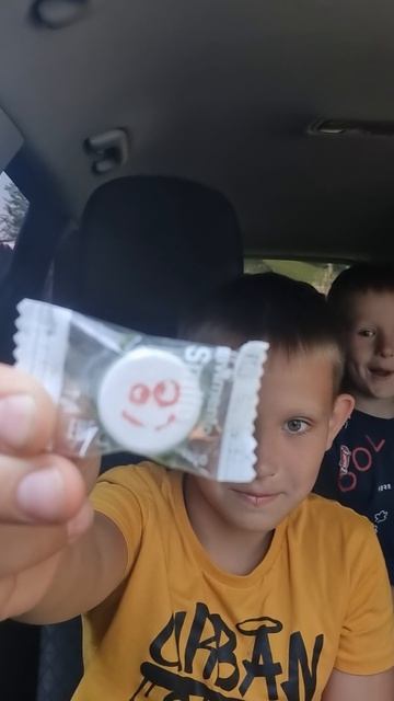 распаковка  в машине
