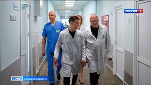 Александр Соколов навестил в больнице пострадавших в ходе ракетной атаки