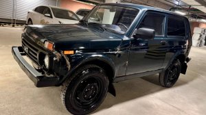 Lada Niva; 1.7 МT; 2023; Зеленый