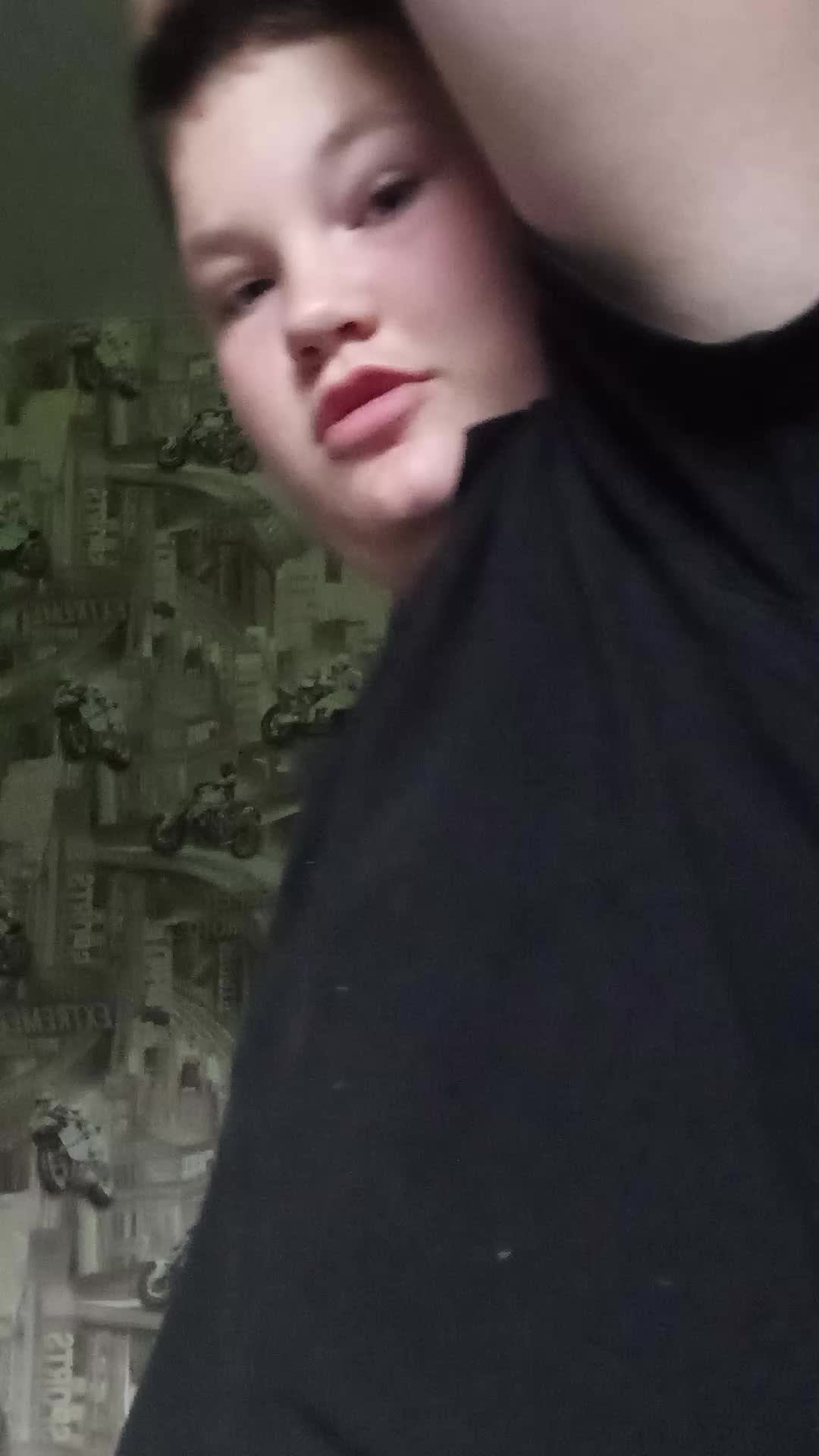 вася