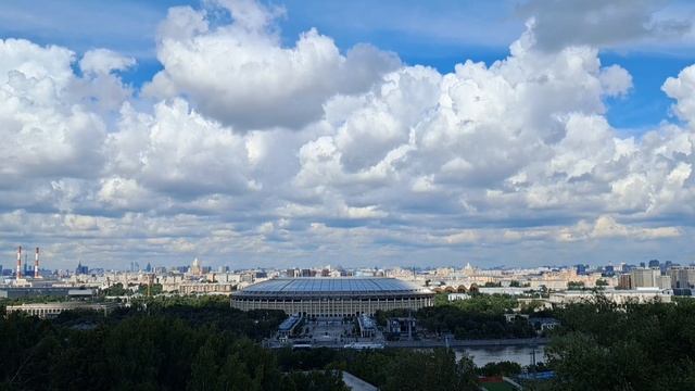 Город Москва Воробьёвы горы. Панорама Москвы с Воробьёвых гор. смотреть онлайн